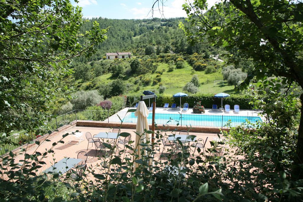 Agriturismo Casalta Gubbio Luaran gambar