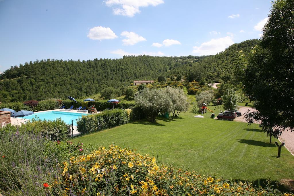 Agriturismo Casalta Gubbio Luaran gambar